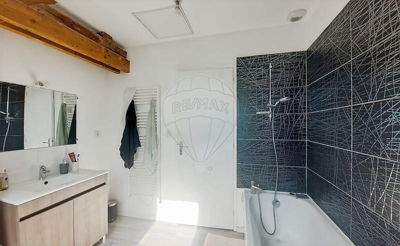 Maison - 91 m² - 4 pièces