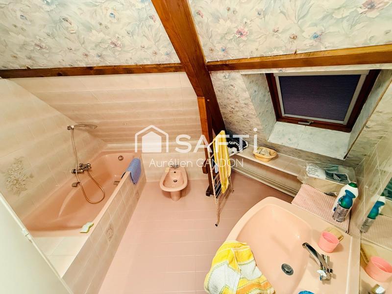 Maison - 151 m² - 5 pièces