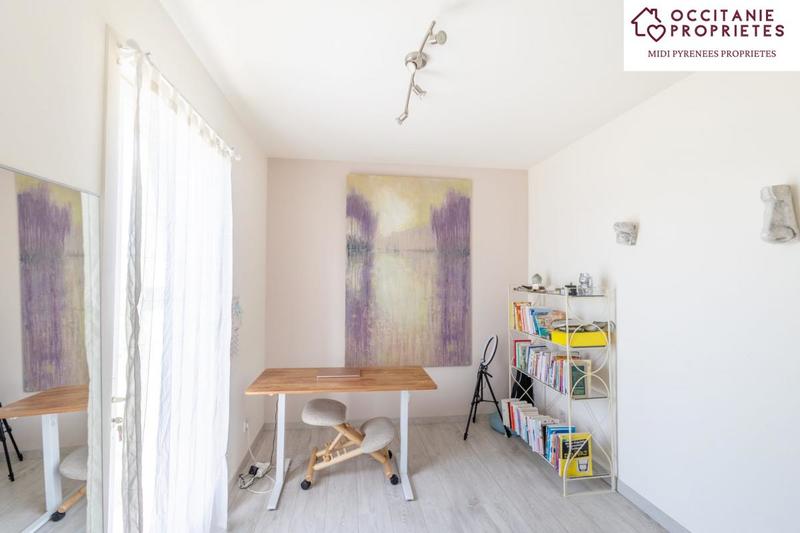 Maison - 258 m² - 9 pièces