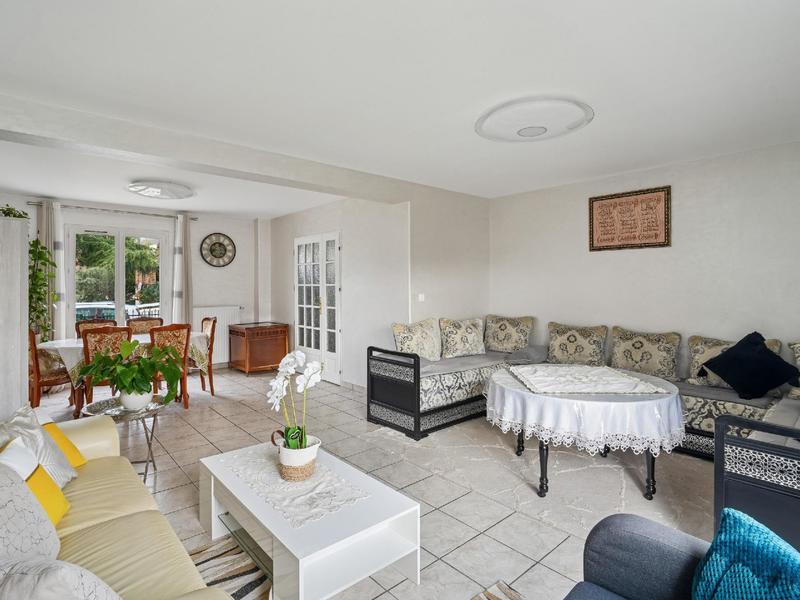 Maison - 125 m² - 6 pièces