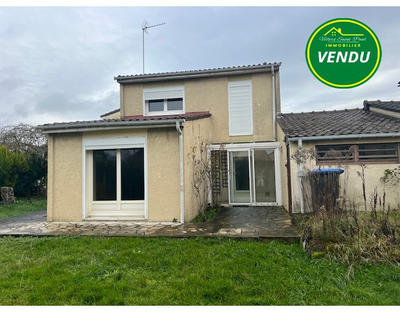 Maison - 93 m² - 5 pièces