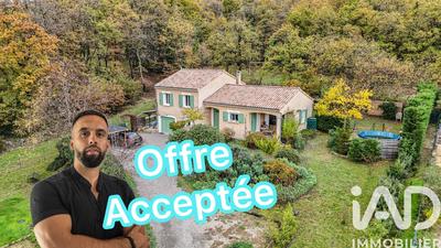 Maison - 101 m² - 4 pièces