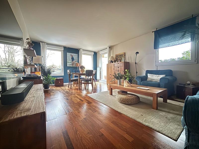 Appartement - 97 m² - 4 pièces