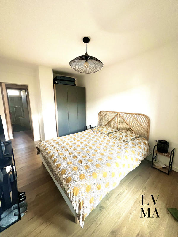 Appartement - 70 m² - 3 pièces