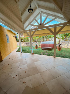 Villa - 168 m² - 5 pièces