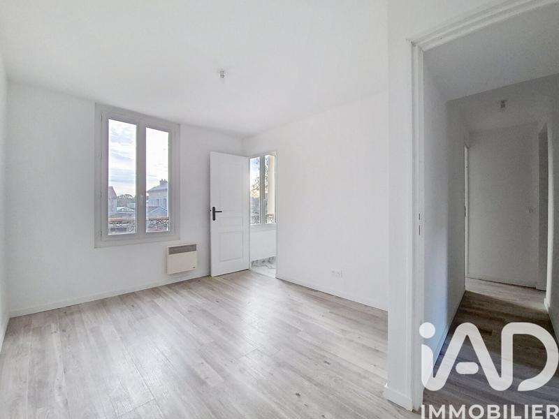 Maison - 92 m² - 4 pièces