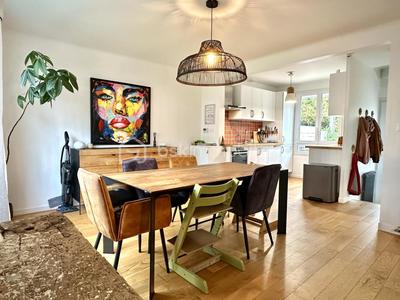 Moulin - 111 m² - 5 pièces