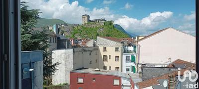 Appartement - 270 m² - 10 pièces