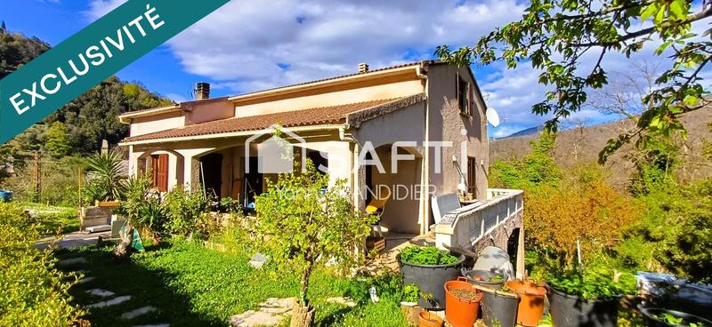 Maison - 136 m² - 8 pièces