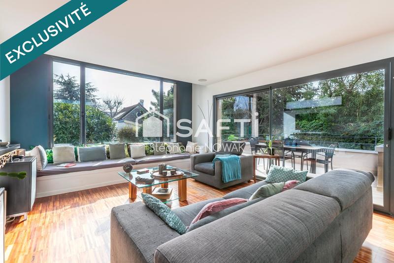 Maison - 291 m² - 10 pièces