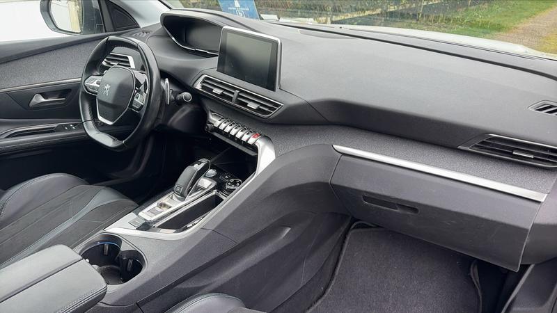 Peugeot 3008 1.2 PureTech 110 Eat6 Crossway