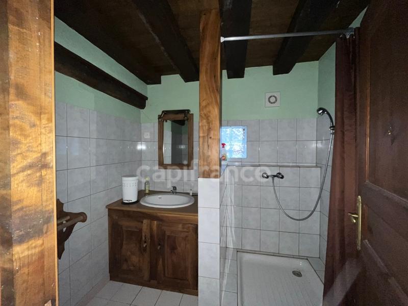 Maison - 494 m² - 13 pièces