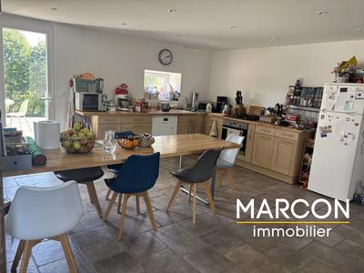 Maison de village - 191 m² - 5 pièces