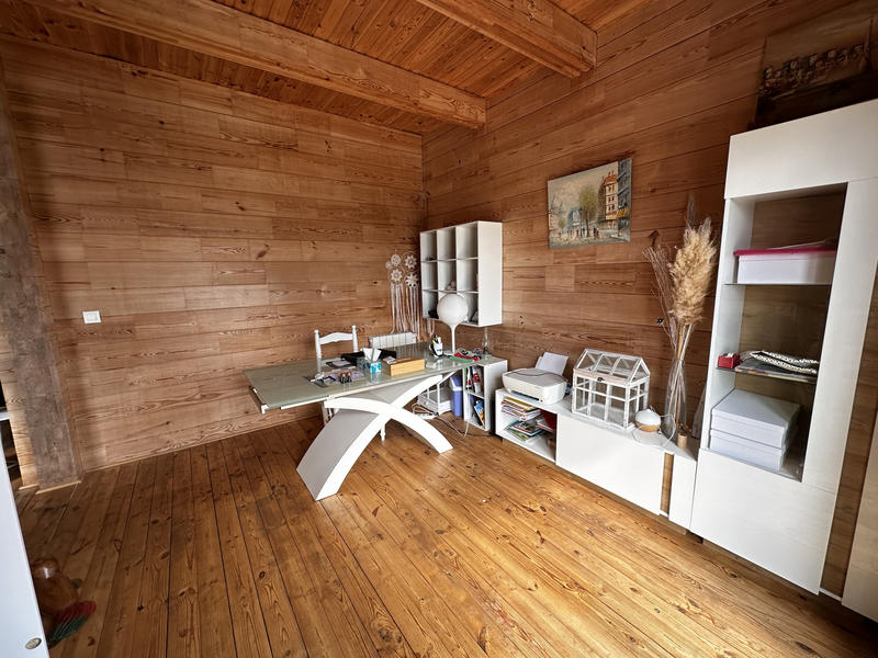 Maison - 168 m² - 7 pièces