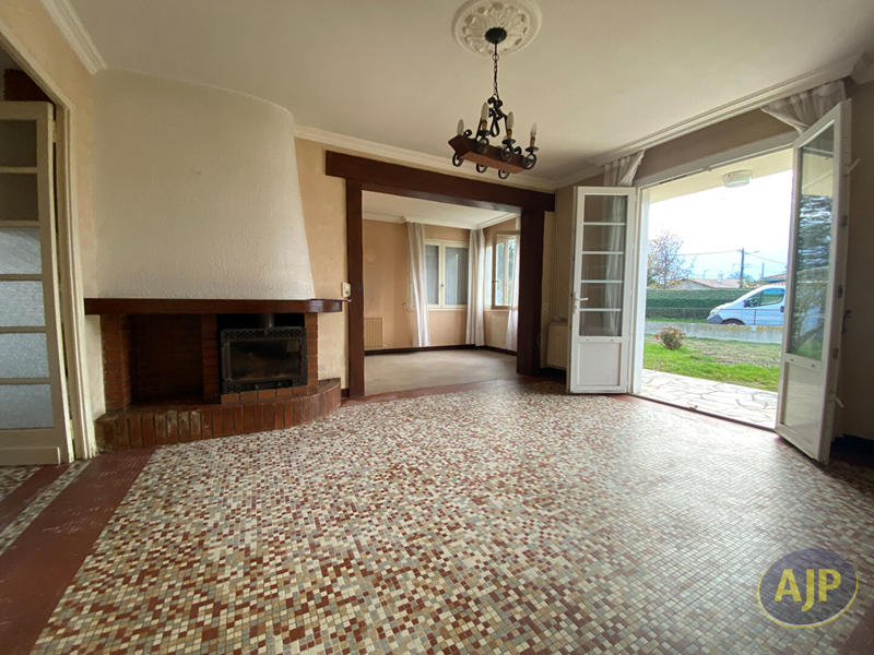 Maison - 101 m² - 5 pièces