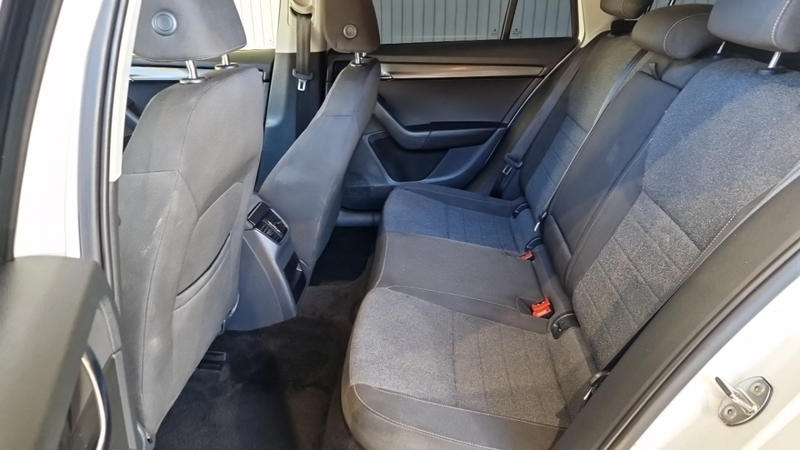 Skoda Octavia Combi 1.6 Tdi 116 Ch Scr Fap Edition