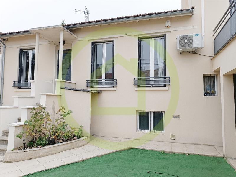 Maison - 125 m² - 5 pièces