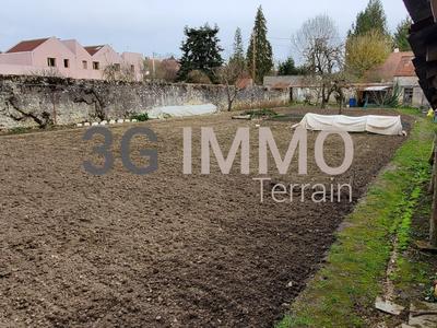 Terrain constructible - 727 m²