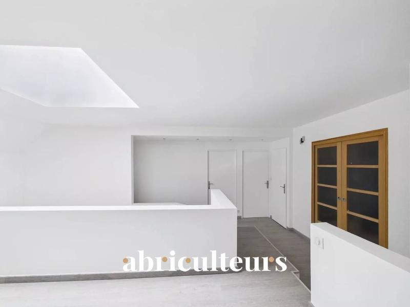 Duplex - 162 m² - 6 pièces