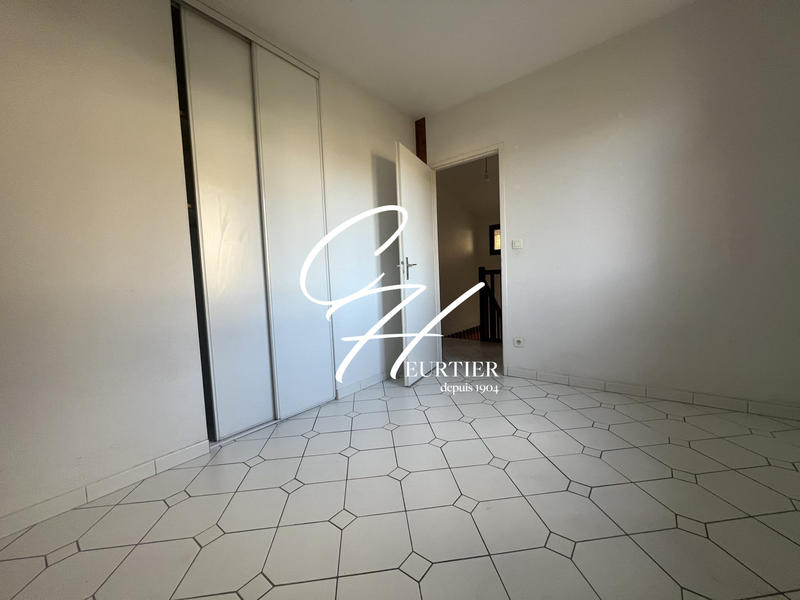 Villa - 99 m² - 5 pièces