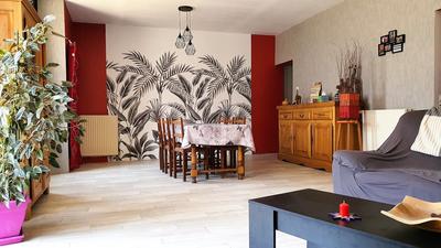 Maison - 178 m² - 8 pièces