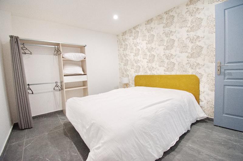 Maison - 363 m² - 12 pièces