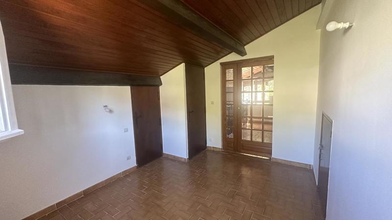 Villa - 264 m² - 7 pièces