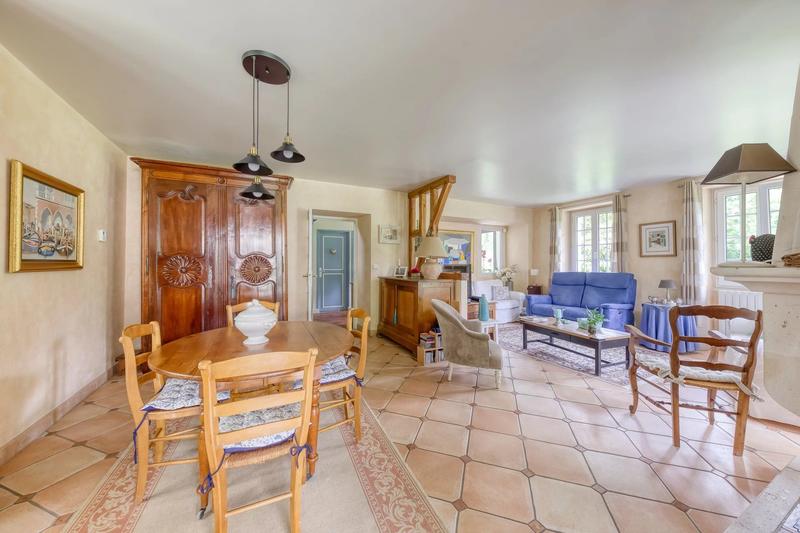 Maison - 173 m² - 7 pièces