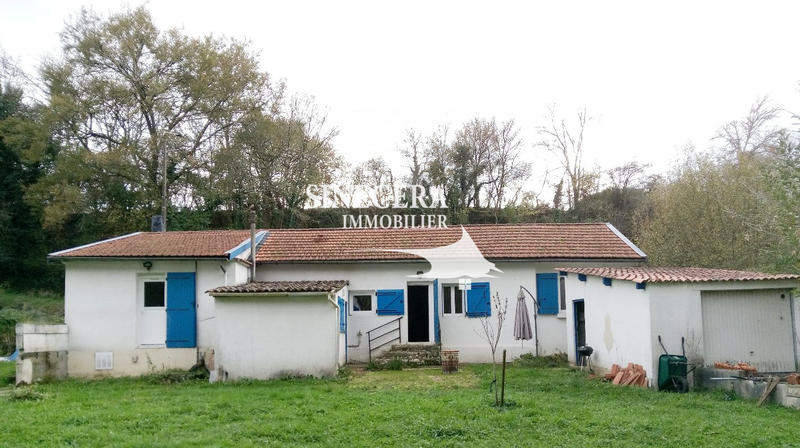 Maison - 95 m² - 3 pièces