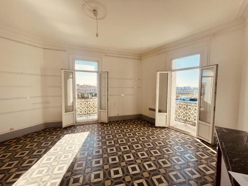 Appartement - 111 m² - 3 pièces