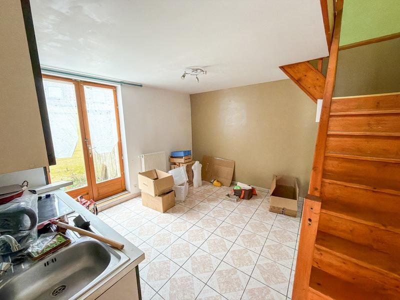 Maison - 185 m² - 8 pièces