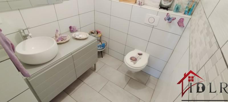 Corps de ferme - 220 m² - 7 pièces