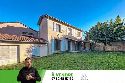 Maison - 80 m² - 4 pièces