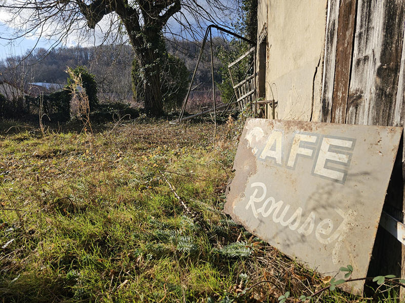 Maison - 187 m² - 8 pièces