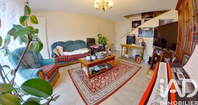 Maison - 74 m² - 3 pièces