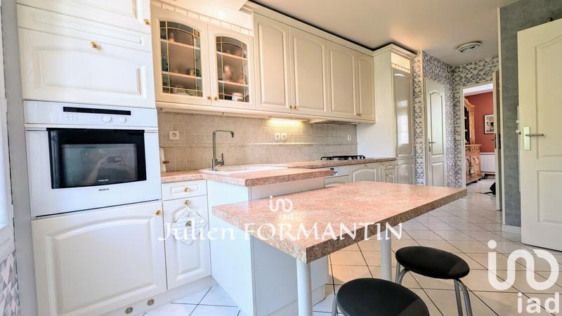 Maison - 140 m² - 5 pièces