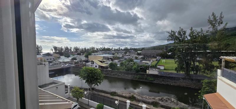 Appartement - 92 m² - 5 pièces