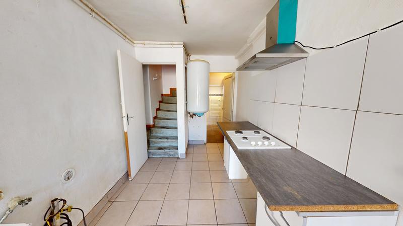 Maison - 214 m² - 7 pièces