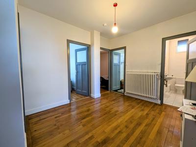 Appartement - 86 m² - 4 pièces