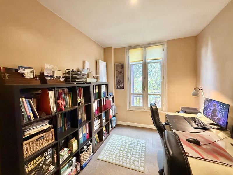 Maison ancienne - 179 m² - 8 pièces