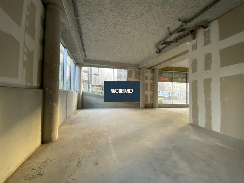 Local commercial - 368 m²