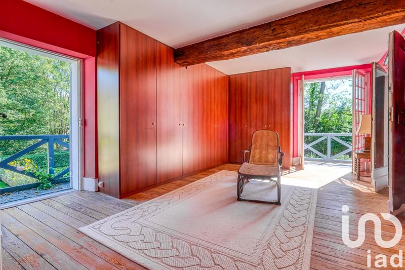 Maison - 315 m² - 11 pièces