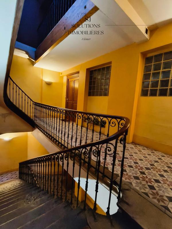 Appartement - 96 m² - 4 pièces