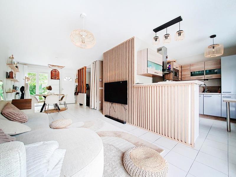 Maison - 94 m² - 4 pièces