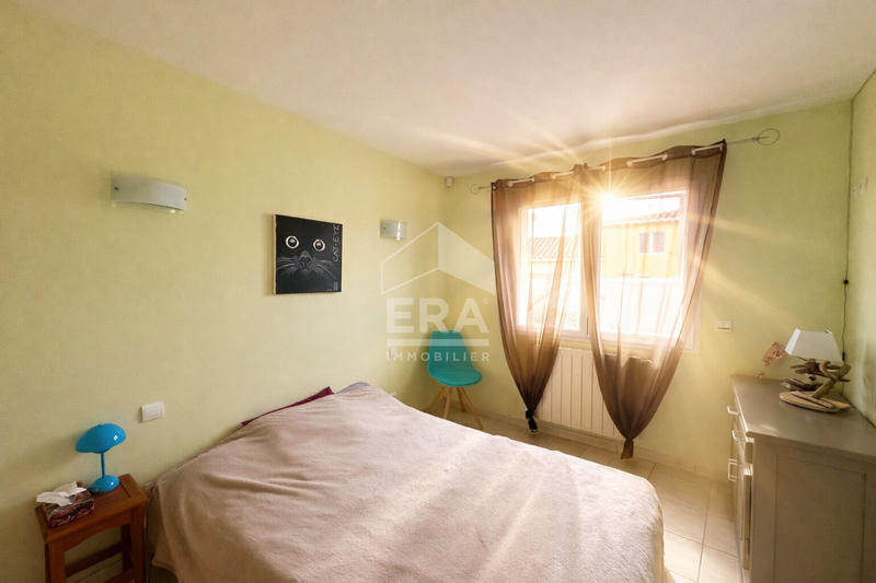 Maison - 180 m² - 8 pièces