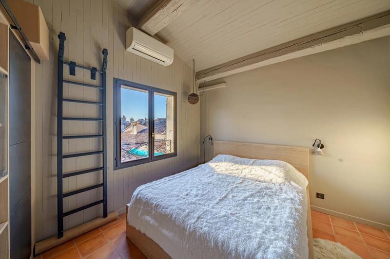 Appartement - 110 m² - 4 pièces