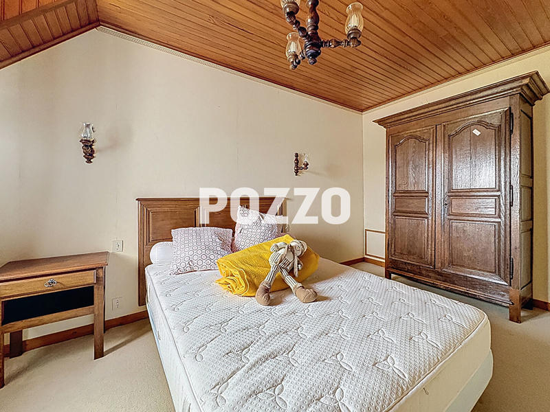 Maison - 150 m² - 7 pièces