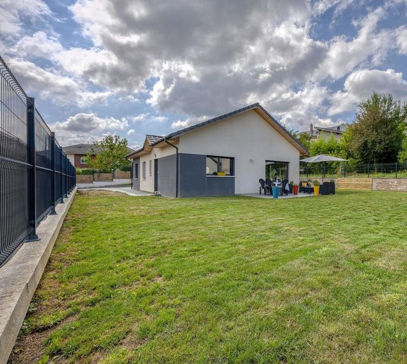 Maison - 100 m² - 4 pièces