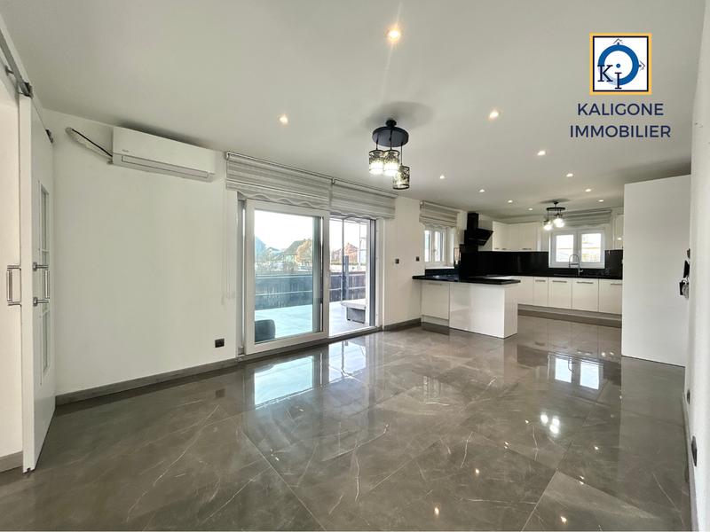 Maison - 150 m² - 6 pièces