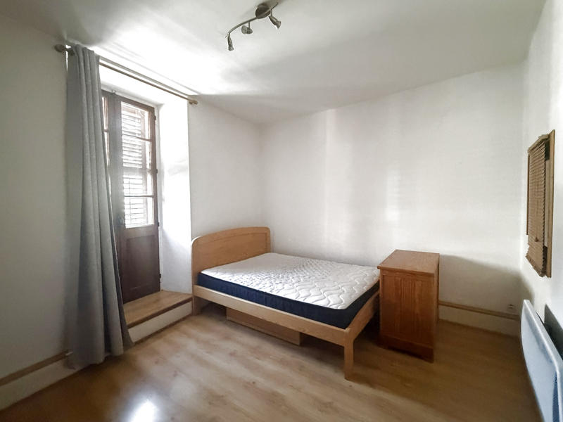 Appartement - 70 m² - 2 pièces